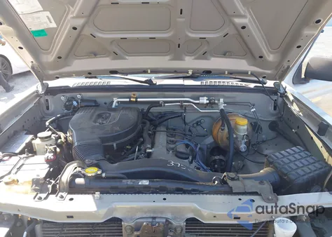 2002 Nissan Frontier Xe из США, поврежденный, VIN 1N6DD26S42C325565